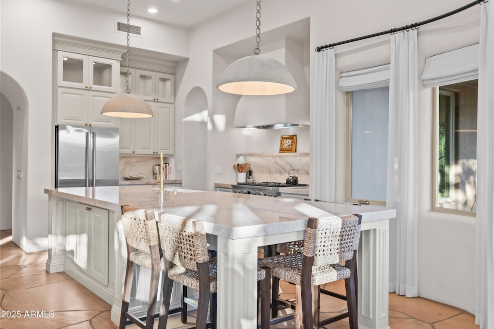 10947 E Sutherland Way, Scottsdale, AZ 85262 - photo 1