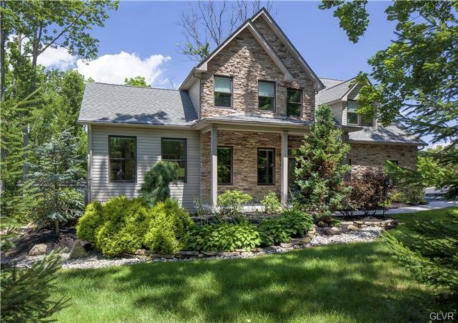 4907 Harvest Ln, Zionsville, PA 18092 - photo 1