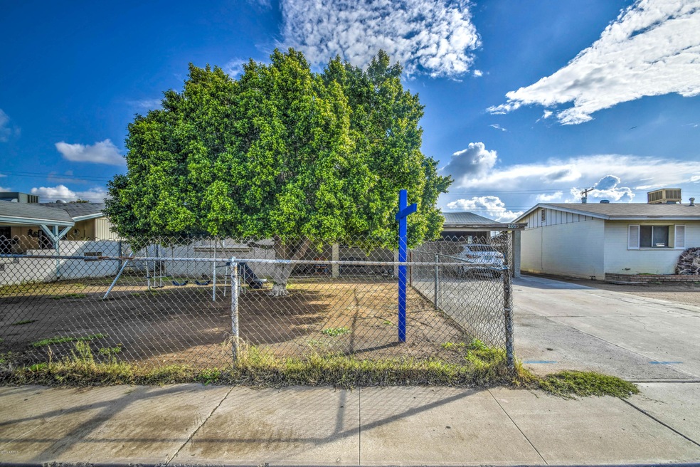 2615 N 48th Ln, Phoenix, AZ 85035 - photo 1