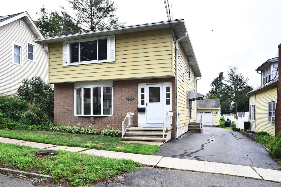 46 Millis St, Hamden, CT 06514 - photo 1