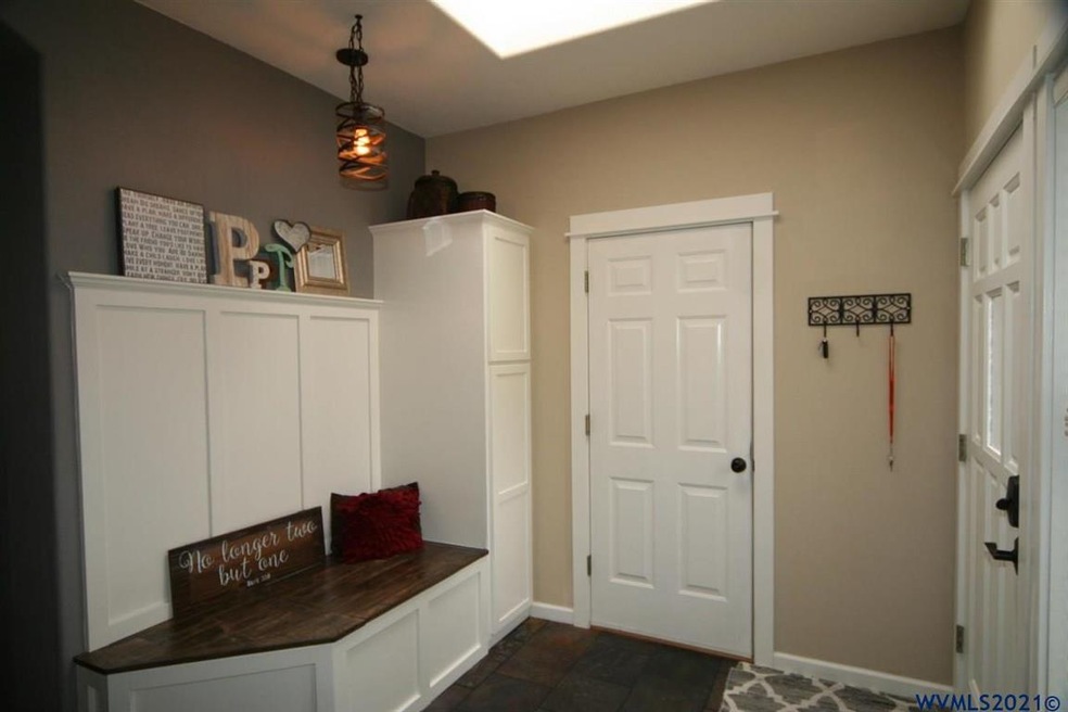 1572 Leewood Ave NE, Keizer, OR 97303 - photo 1