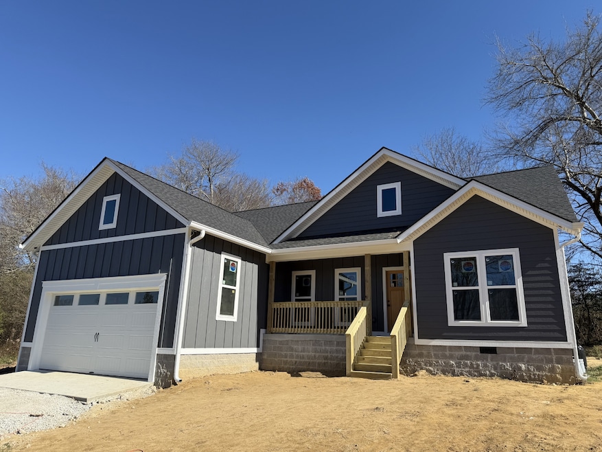 105 18th Ave, Gruetli-Laager, TN 37339 - photo 1