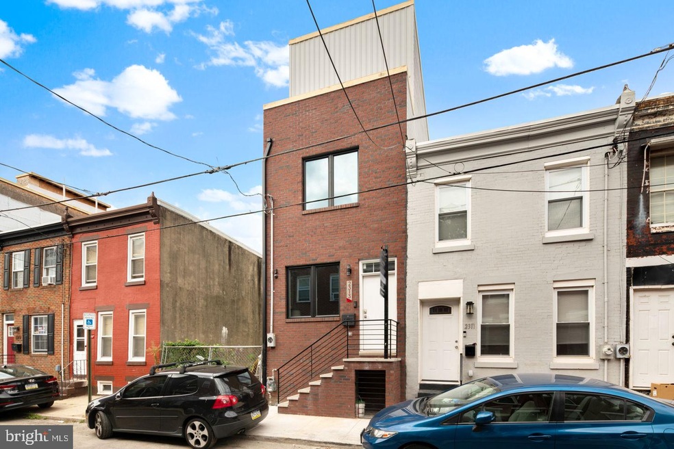 2313 Wilder St, Philadelphia, PA 19146 - photo 1