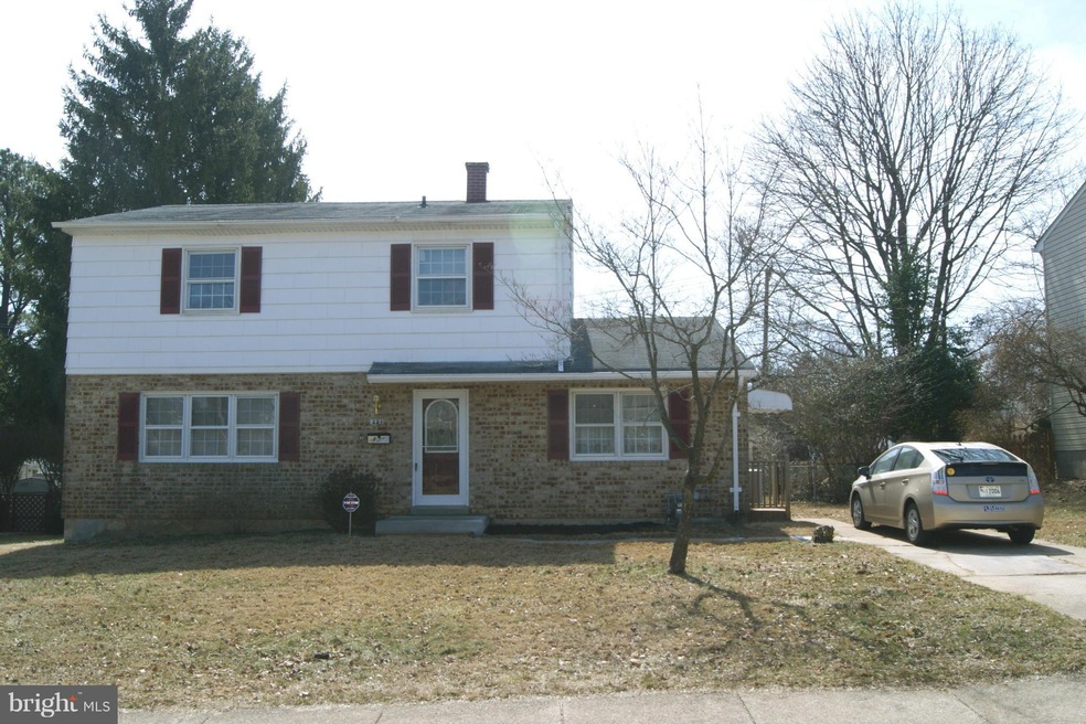 221 Bond Ave, Reisterstown, MD 21136 - photo 1