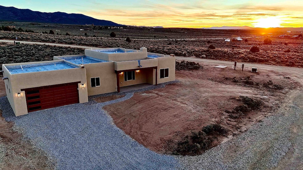 14 Desert Flower, Ranchos de Taos, NM 87557 - photo 1