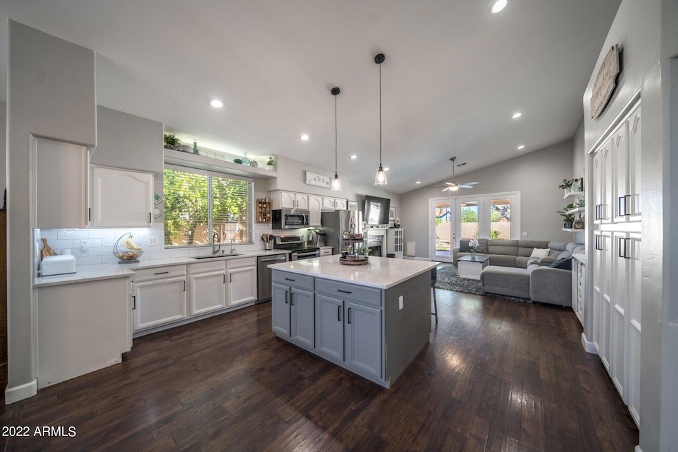 7240 E Lakeview Ave, Mesa, AZ 85209 - photo 1