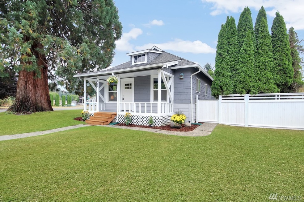 424 Hardefeldt St SE, Orting, WA 98360 - photo 1