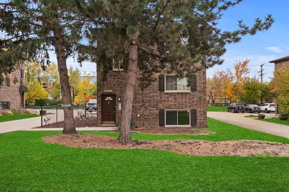 For Rent $1,750/month