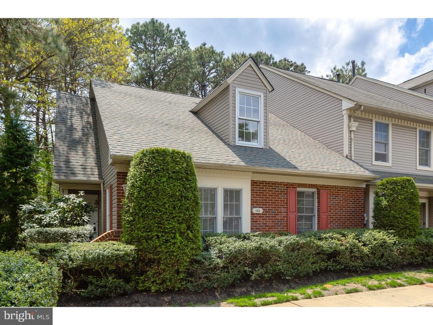 100 Williamsburg Ct, Marlton, NJ 08053 - photo 1
