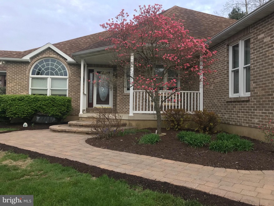 4 Linden Ct, Ashland, PA 17921 - photo 1