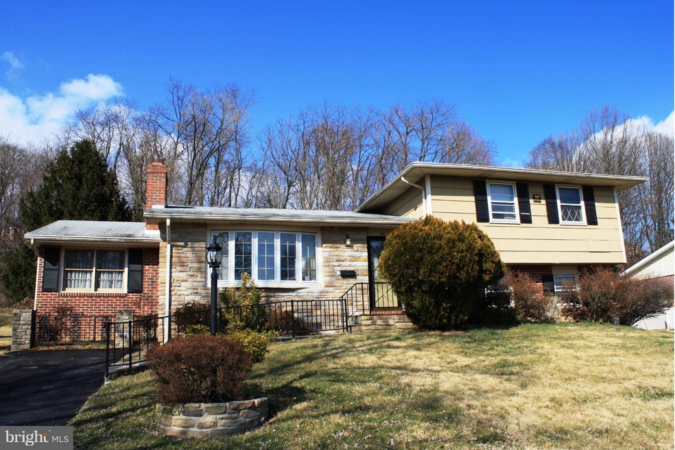 212 E Timonium Rd, Lutherville Timonium, MD 21093 - photo 1