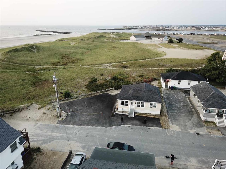 30 Dover Ave, Hampton, NH 03842 - photo 1