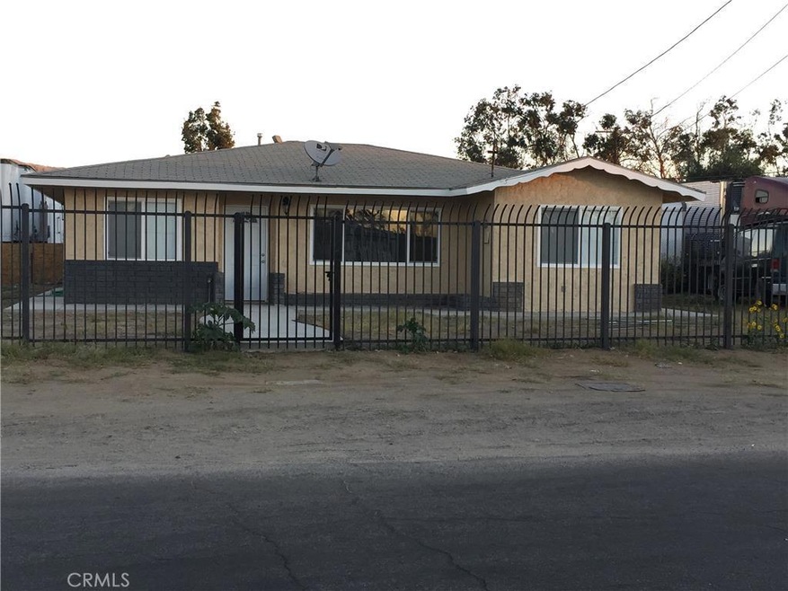 15084 Washington Dr, Fontana, CA 92335 - photo 1