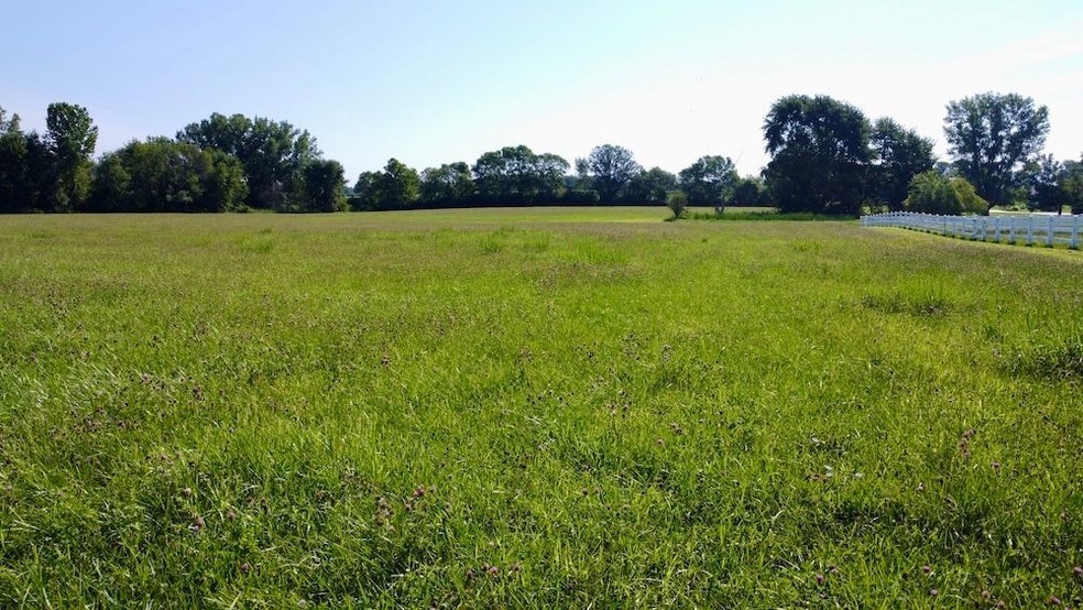 0 W Sr 32 unit LotWP001, Yorktown, IN 47396 - photo 1