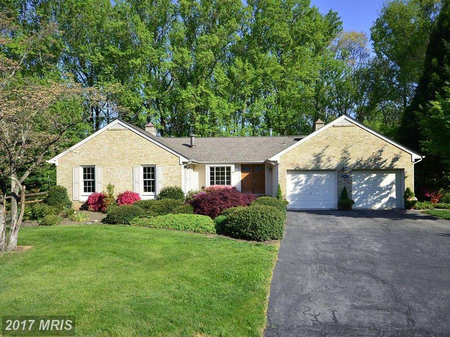 12432 Goldfinch Ct, Potomac, MD 20854 - photo 1