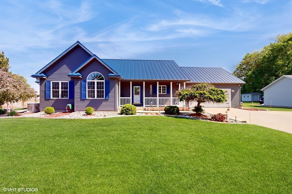 3392 E Sundew Dr, Rolling Prairie, IN 46371 - photo 1