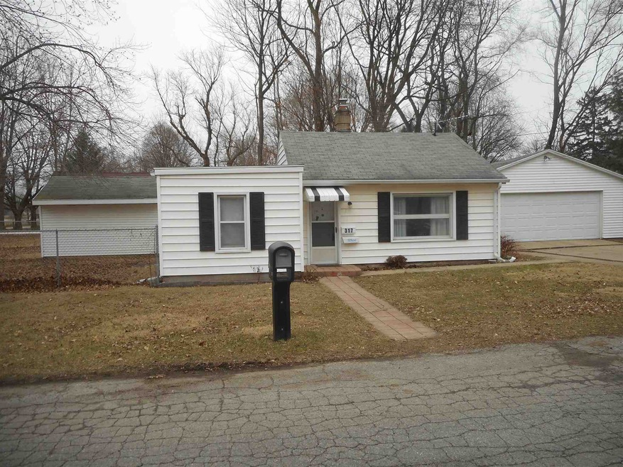 317 Clark St, South Bend, IN 46637 - photo 1