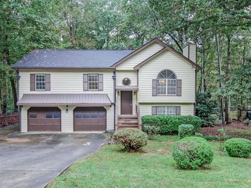 2570 Paul Thomas Dr, Dacula, GA 30019 - photo 1