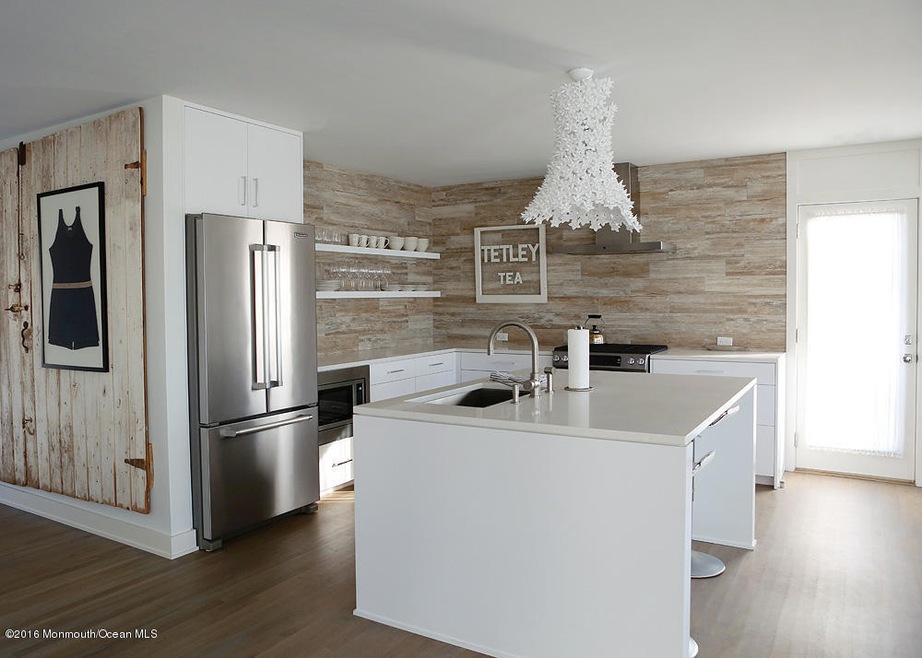 321 Cutter Ln, Mantoloking, NJ 08738 - photo 1