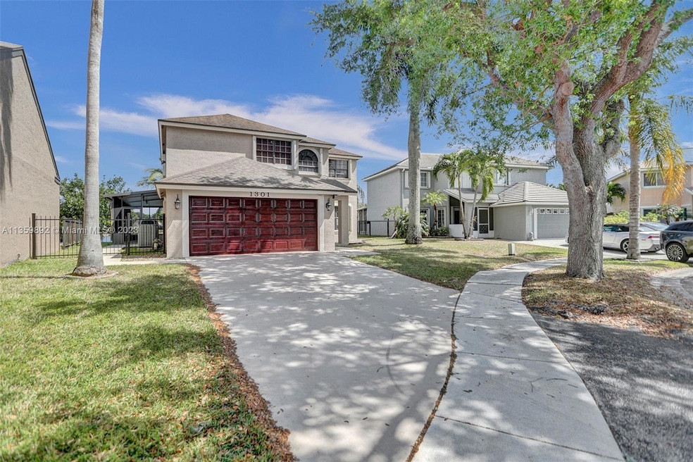 1301 SW 87th Way, Pembroke Pines, FL 33025 Recently Sold