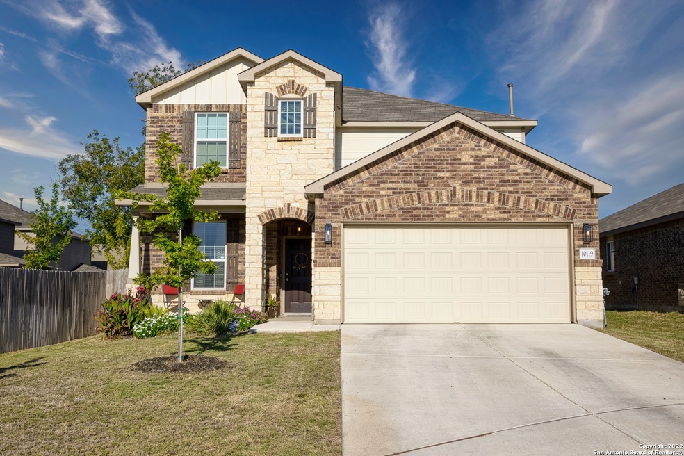 10119 Cowboy Ln, San Antonio, TX 78254 - photo 1
