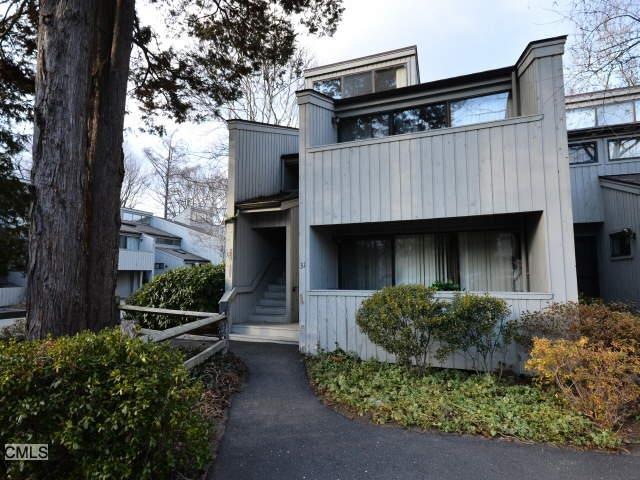 32 Whitney Glen, Westport, CT 06880 - photo 1