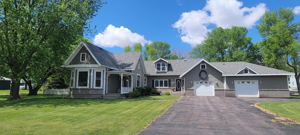 For Sale $264,900 • Co-Listing Agent