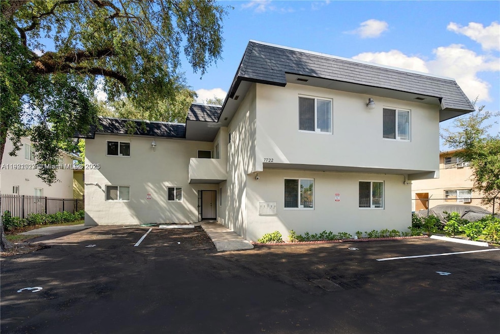 7722 NE 3rd Ct unit 2, Miami, FL 33138 - photo 1