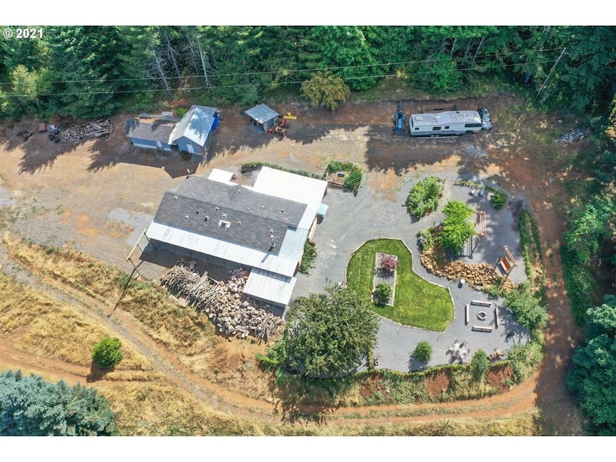 3543 Crooked Finger Rd NE, Scotts Mills, OR 97375 - photo 1