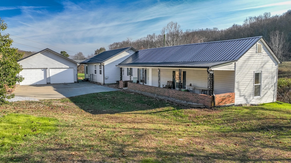 1069 Pilot Knob Cemetery Rd, Berea, KY 40403 - photo 1