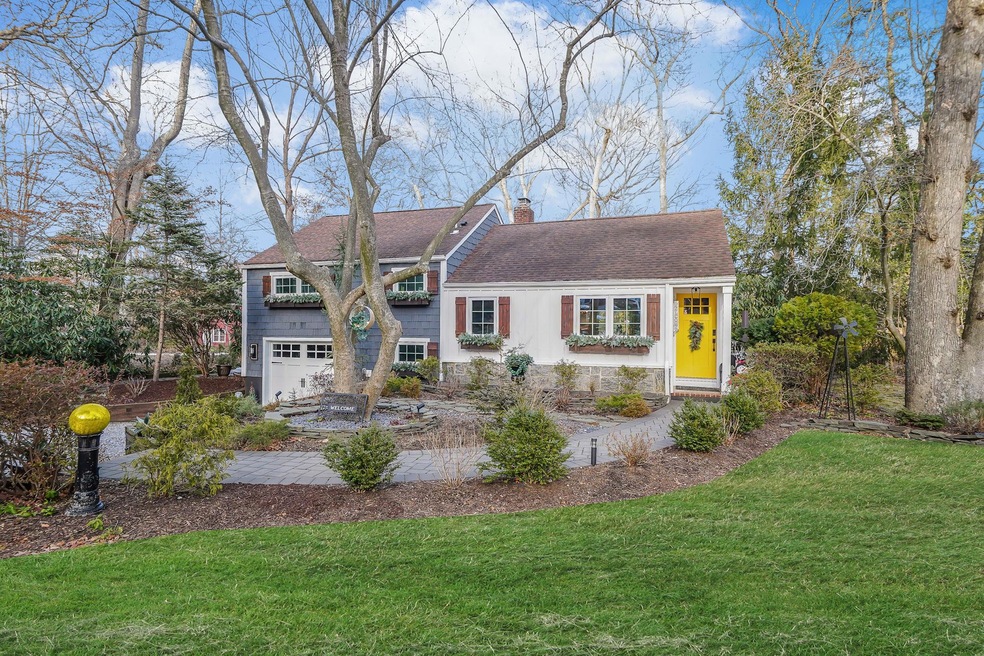 Sold $751,000 • Co-Listing Agent