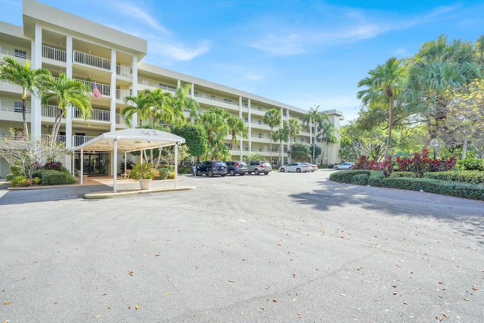 804 Cypress Blvd unit 301, Pompano Beach, FL 33069 - photo 1
