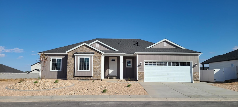 1073 E 4240 N