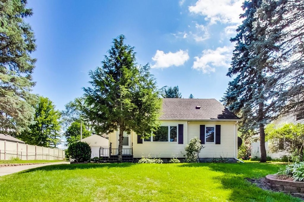 See Virtual Tour for 3D viewing!