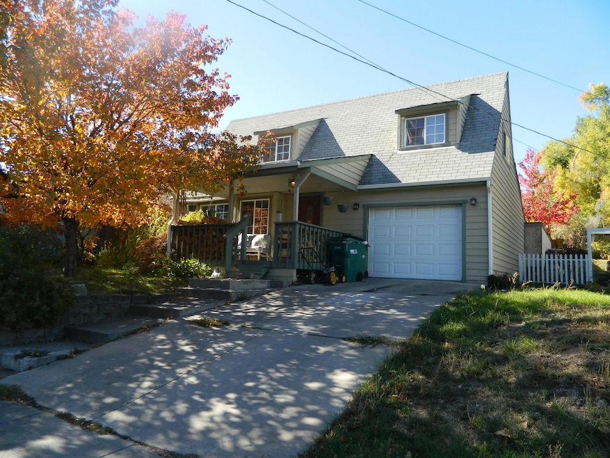 1530 California Ave, Klamath Falls, OR 97601 - photo 1