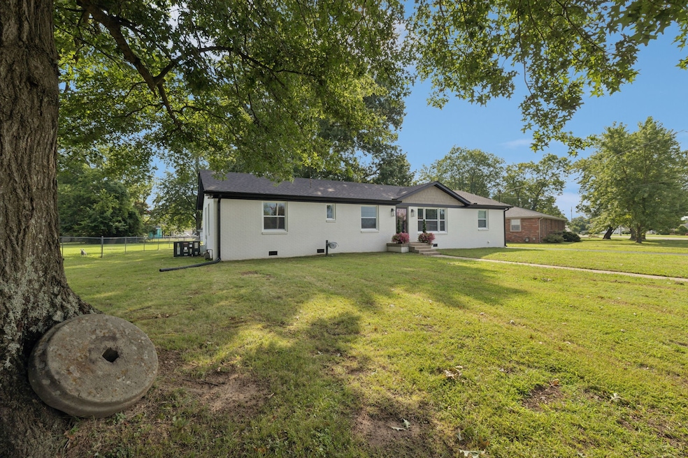 213 Knob Rd, Lebanon, TN 37087 - photo 1
