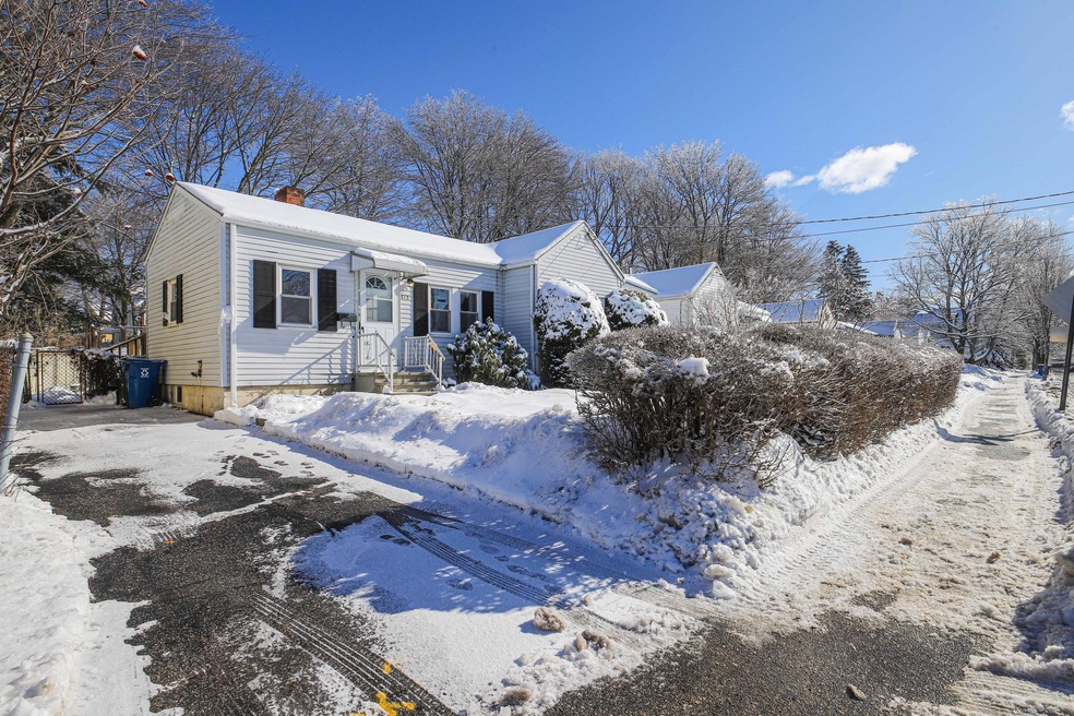 515 St John St, Portland, ME 04102 - photo 1