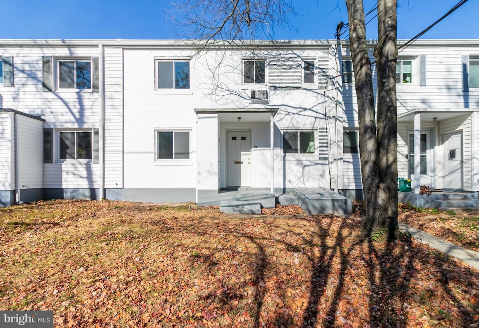 3 C Ridge Rd, Greenbelt, MD 20770 - photo 1