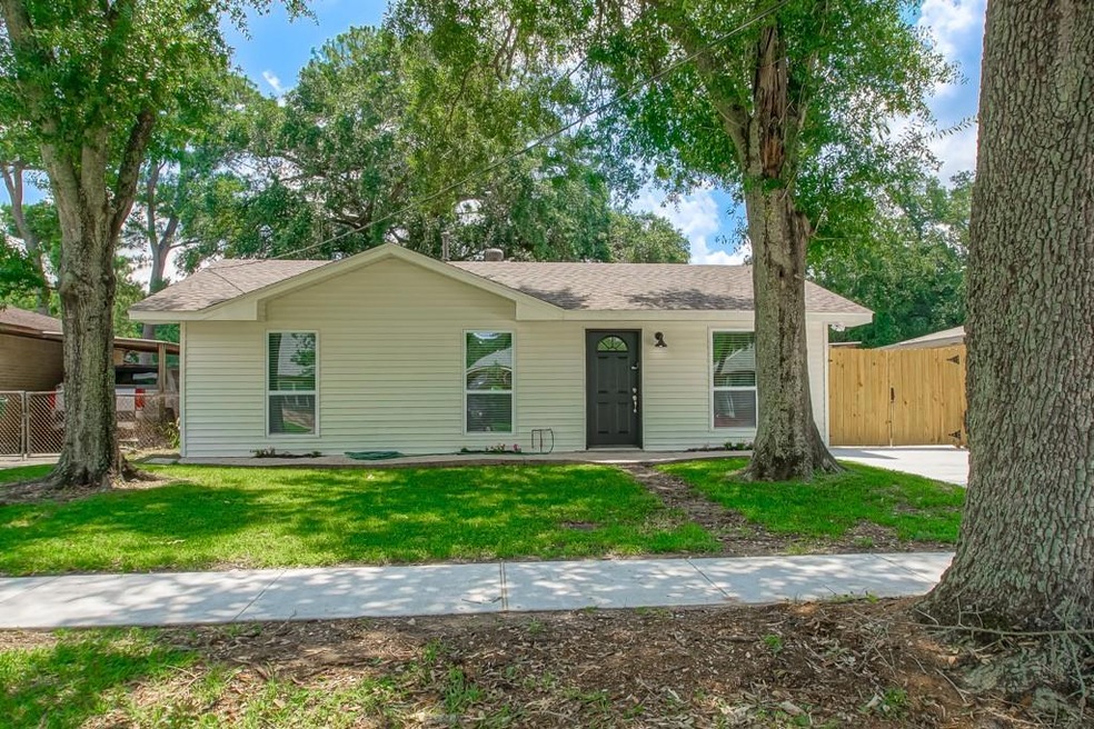 Sold • Co-Listing Agent