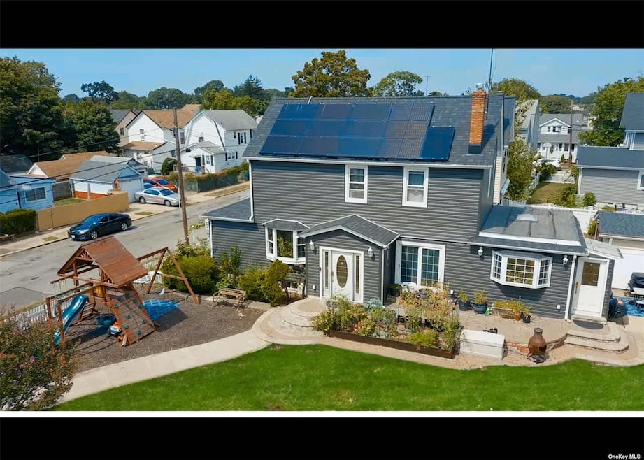 Sold $670,000 • Co-Listing Agent