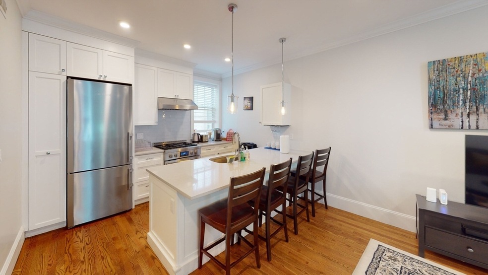 1240 Beacon St unit 3, Brookline, MA 02446 - photo 1