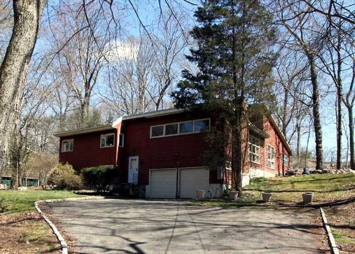 59 Dandy Dr, Cos Cob, CT 06807 - photo 1