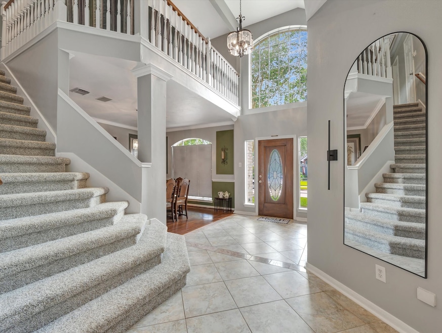 1814 Oak Cluster Cir, Pearland, TX 77581 - photo 1