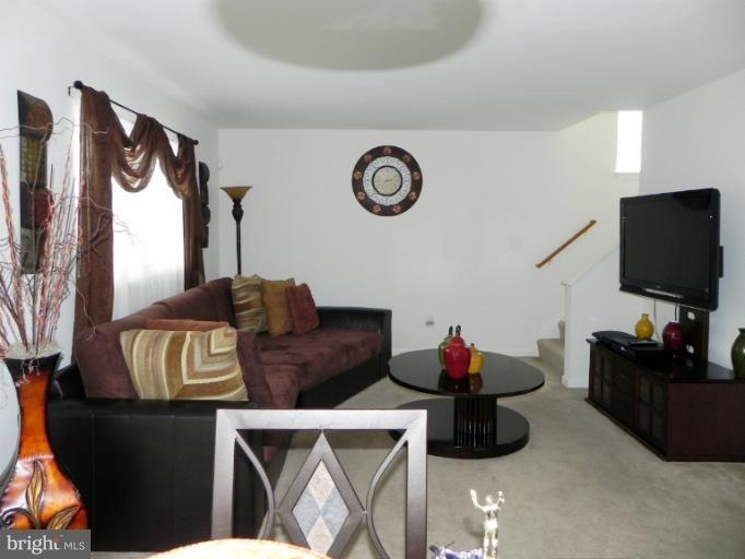 5602 Walther Ave, Baltimore, MD 21214 - photo 1