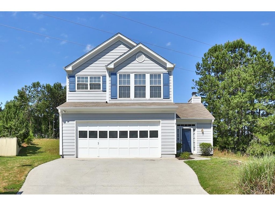Beautiful curb appeal!