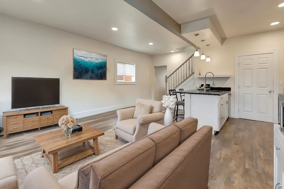 306 N Central Ave, Plains, MT 59859 - photo 1