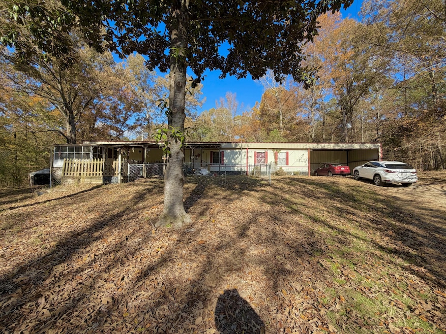 139 Road 1453, Tupelo