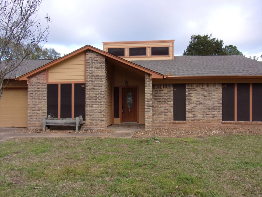 31110 Antonia Ln, Tomball, TX 77375 - photo 1