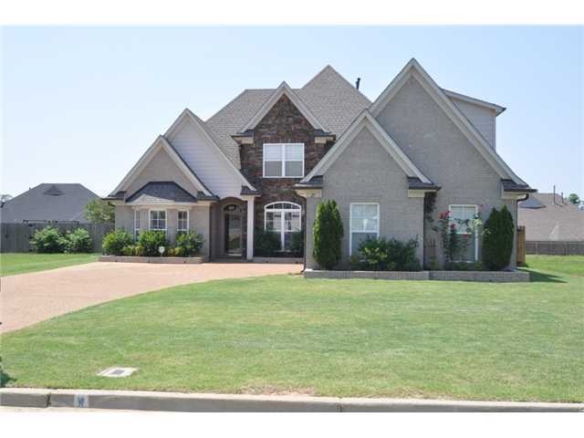 Beautiful 5 bedroom home perfect for the growing family