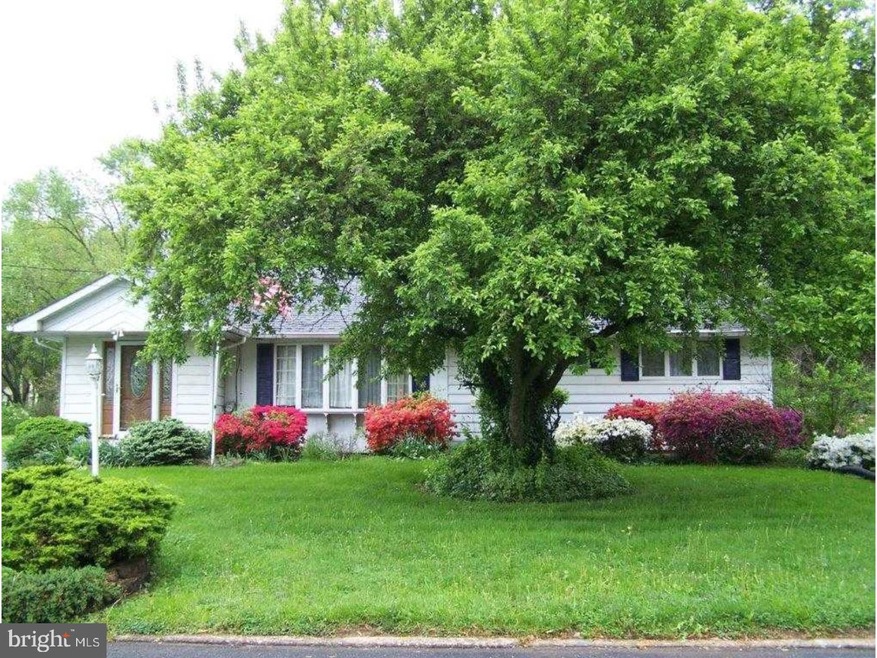 1512 Werner Rd, Hatfield, PA 19440 - photo 1